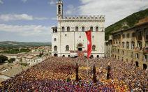 L’apoteosi dei ceri (dedicato al 15 maggio e ai ceraioli di Gubbio).