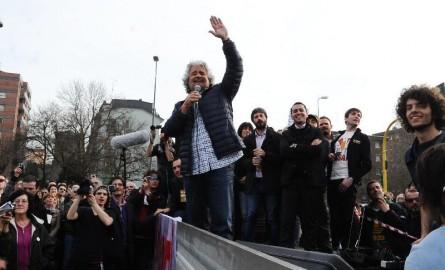 Grillo, più che una battuta infelice, un vero … Delirio