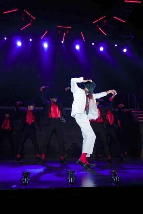 Thriller Live - Dangerous & Heartbreak Hotel Thriller Live: Pirotecnico Omaggio al Re del Pop