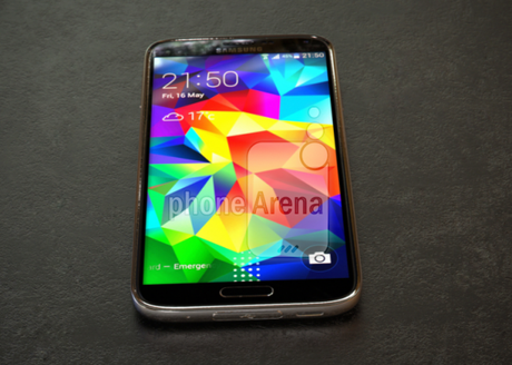 samsung galaxy s5 prime 2 600x428 Samsung Galaxy S5 Prime: un esemplare di pre produzione si mostra in video smartphone  samsung galaxy s5 samsung 