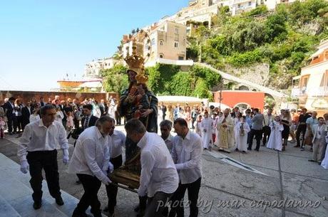 POSITANO: oggi le prime comunioni