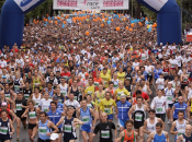 “Race Cure”, maratona contro tumore seno