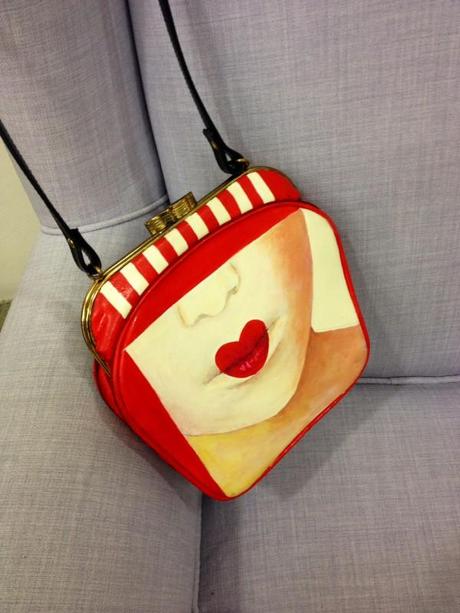 Smilingischic, fashion blog, Marina Santaniello, borse, made in Italy, red, kiss