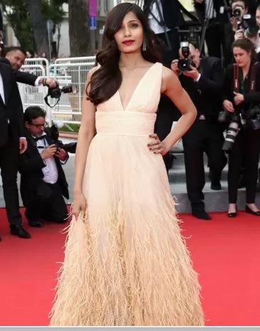 Freida Pinto in Michael Kors