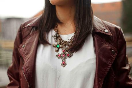 crosses_necklace_accessorize_jewelery_chicetoile_francescacastellano