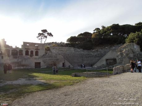 Arpa e flauto al tramonto per le Suggestioni all'Imbrunire di Napoli