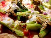 PIZZA VONGOLE, asparagi robiola capra