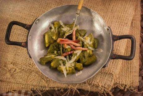 Gnocchi di ricotta con crema al cavolo nero