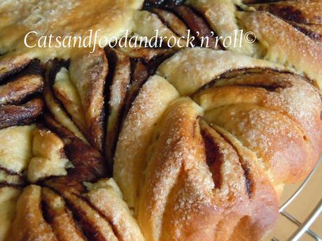 Fiore di panbrioche alla crema Cubarum Venchi, a lievitazione naturale