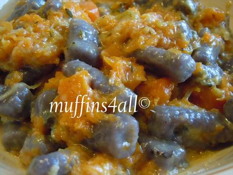 Gnocchi di vitelotte con zucca e gorgonzola