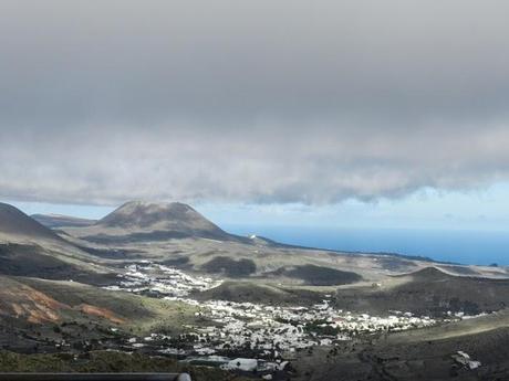 LO SCALO DI LANZAROTE ALLE CANARIE