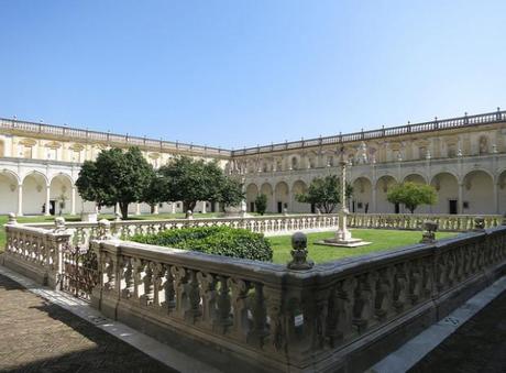 chiostro certosa di san martino