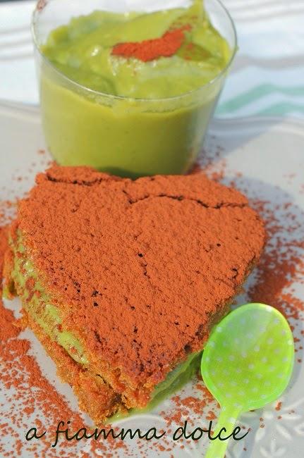 Torta al caffè araba con crema al thè matcha