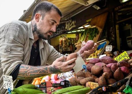 Lo street food a Milano è 'caliente' con Chef Rubio e Unti e Bisunti in onda lunedì 26 maggio su DMAX canale 52 dtfree