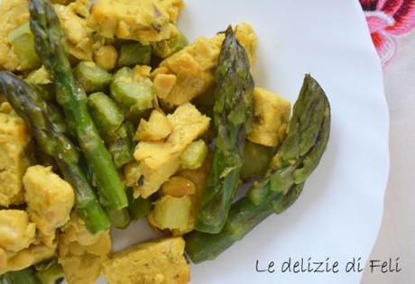 TEMPEH CON ASPARAGI