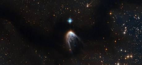 Crediti: ESA/Hubble & NASA. Riconoscimenti: R. Sahai (JPL), Serge Meunier 