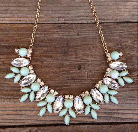 Statement-Necklace-The-Embellish-Company