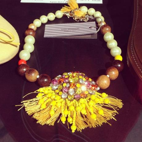 statement-necklace-yellow-rada