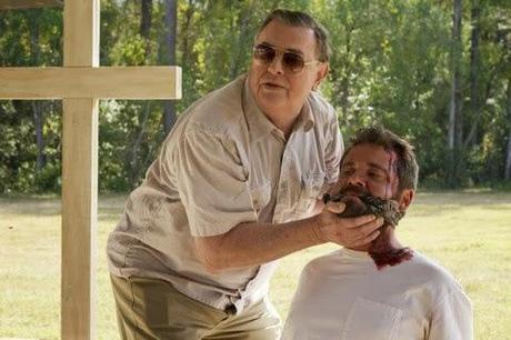 THE SACRAMENT, LE ELEZIONI EUROPEE E LA MOCKUINTERVISTA A CANNIBAL KID