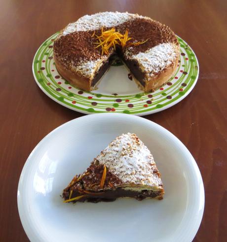 torta al cioccolato e fiori d'arancio