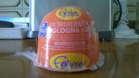 Pizza di patate con peperoni e mortadella Felsineo