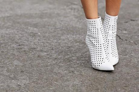 Eyelet / Mesh Fashion Trend: rete e trafori