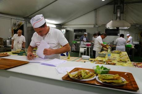 alla sagra del fiore di zucca fritto, La Serra