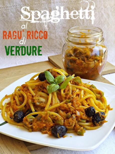 Spaghetti quadrati al ragù ricco di verdure