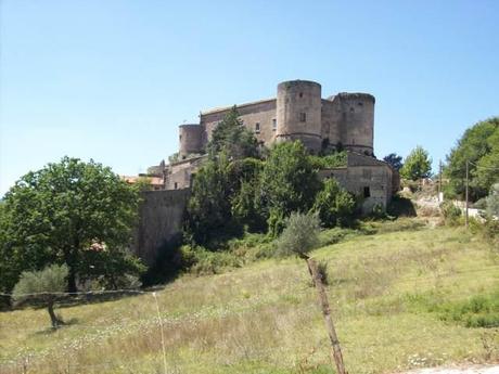 Il Castello di Prata Sannita e il Premio “L’Iguana”