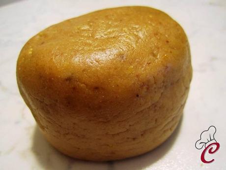 Crostata chiusa con pere e cioccolato bianco: prospettive che cambiano, risultati che si affermano