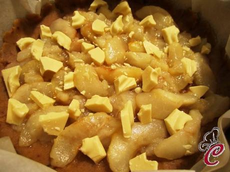 Crostata chiusa con pere e cioccolato bianco: prospettive che cambiano, risultati che si affermano