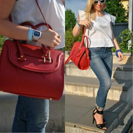 JEANS A VITA ALTA, CAMICIA A POIS E UNA BORSA ROSSA