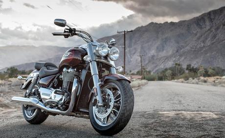 Triumph Thunderbird Commander 1700 2014