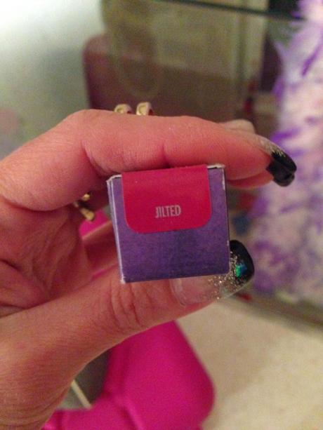 Urban Decay da Sephora Rossetto Revolution Jilted