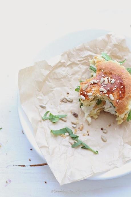 Hamburger di patate con pane al rosmarino