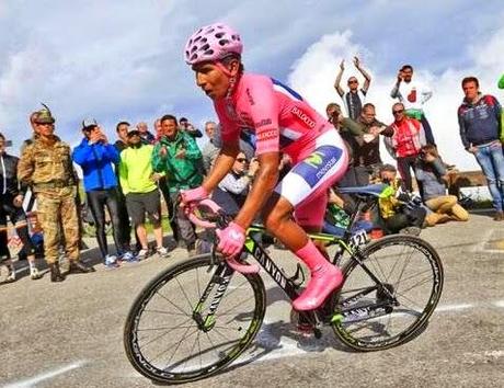 Giro d'Italia 2014: Quintana vince la cronoscalata, Spettacolo Aru!