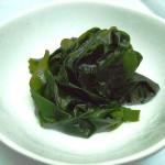 800px-Boiled_wakame
