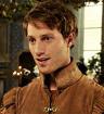 Jonathan Keltz promosso a serie regular per la 2° stagione di “Reign”