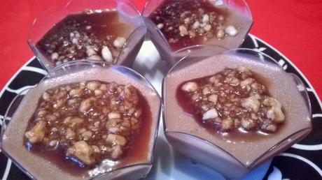 PANNA COTTA CACAO E FRUTTA SECCA CARAMELLATA