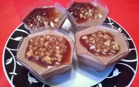 PANNA COTTA CACAO E FRUTTA SECCA CARAMELLATA