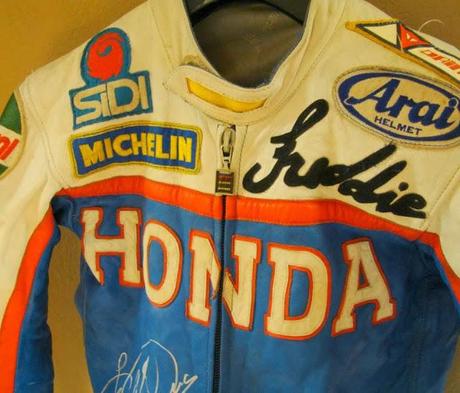 Dainese Racing Suit Freddie Spencer 1984 - MotoMemorabilia.com