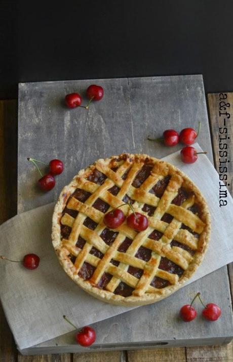 RE-CAKE 9: balsamic cherry pie with black pepper crust