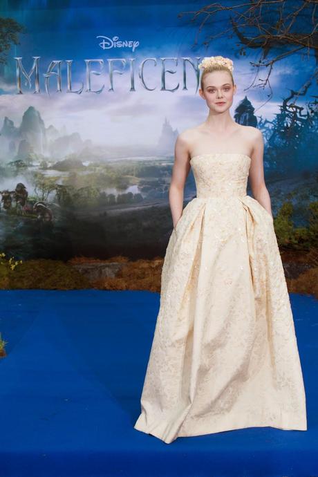 Elle-fanning-Georges-Hobeika-Couture-premiere-maleficient