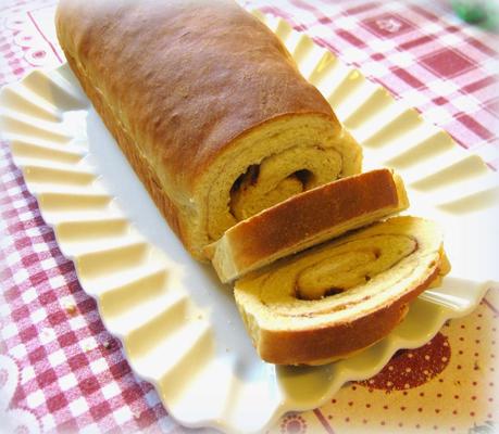 PANE ALLA CANNELLA