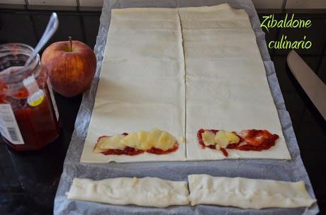 Pizza con cornice e sfogliatine di mele per cenare davanti alla tv Pizza con cornice e sfogliatine di mele per cenare davanti alla tv