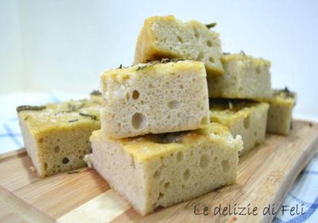 FOCACCIA CON PASTA MADRE SENZA GLUTINE