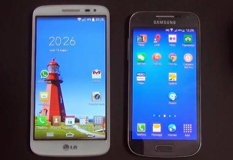 Samsung Galaxy S4 Mini vs LG G2 Mini: video confronto in italiano