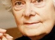 Parliamo tanto (anzi, solo) donne, vale veramente pena: Mary Wesley, Come soprammobile edizioni astoria