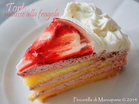 Torta mousse alla fragola