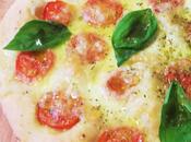Pizza bianca farro pomodorini basilico